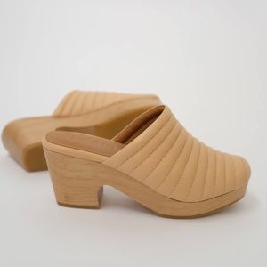 Beklina Ribbed Clog Pretzel. NEW, never been worn.